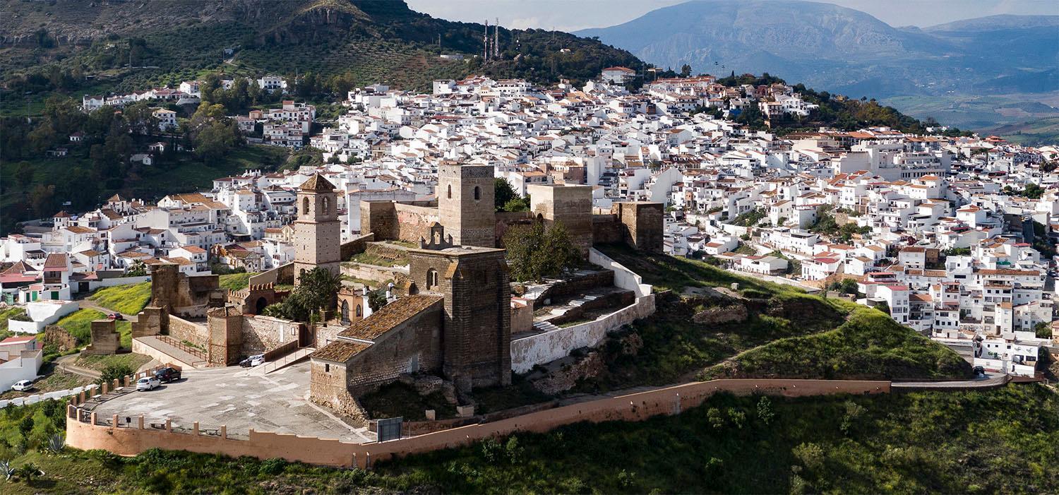 La Barberia De Miguel El Chorro Exterior foto